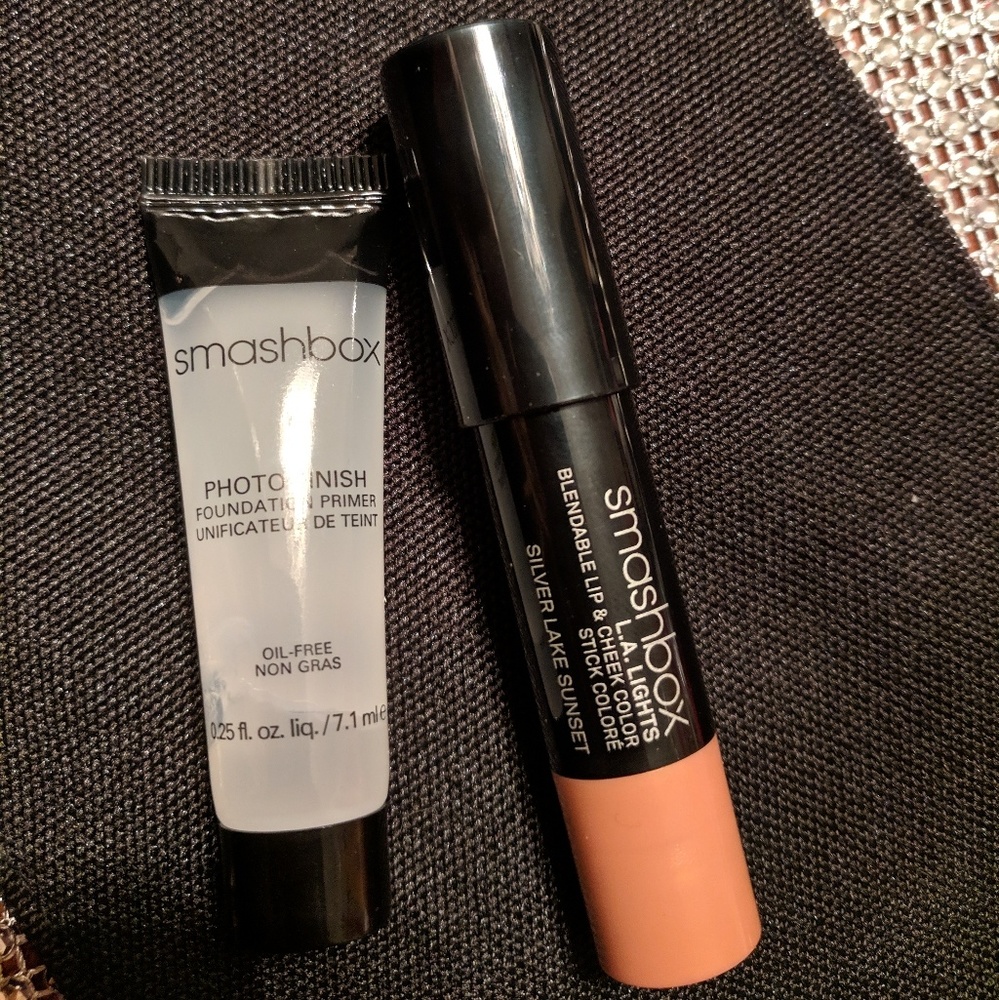 Smashbox - cheek color stick and foundation primer